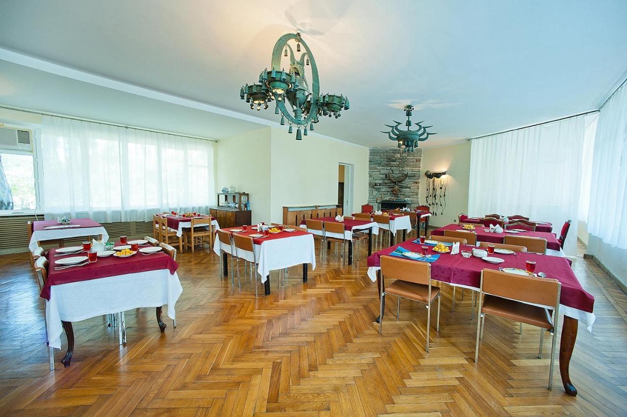 Gosdacha Ldzaa Hotel Lidzava Esterno foto